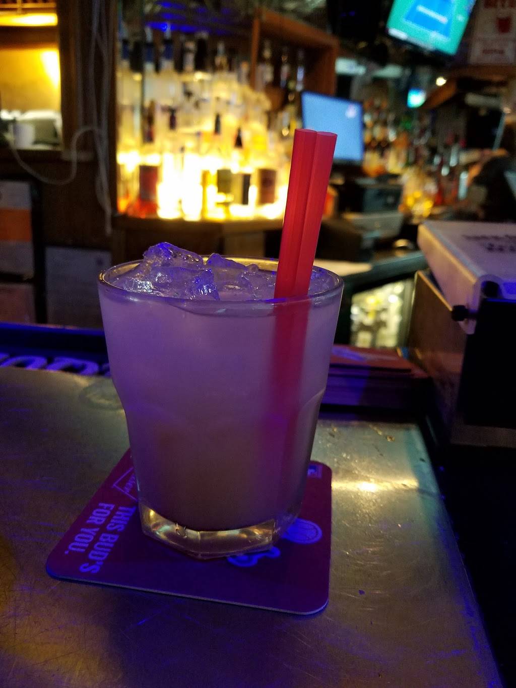 Centerfield Sports Bar & Grill | restaurant | 17296 Beach Blvd, Huntington Beach, CA 92647, USA | 7148480113 OR +1 714-848-0113