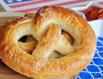 Bens Soft Pretzels | meal takeaway | 1770 West Lane Rd, Machesney Park, IL 61115, USA | 2245015788 OR +1 224-501-5788
