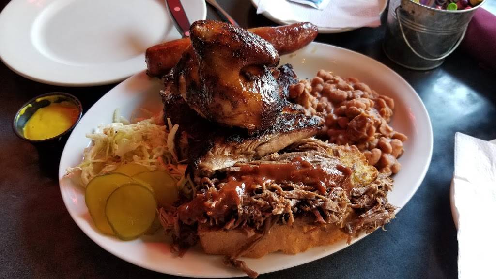 Riverfront Barbeque & Grille | restaurant | 300 Water St, Augusta, ME 04330, USA | 2076228899 OR +1 207-622-8899