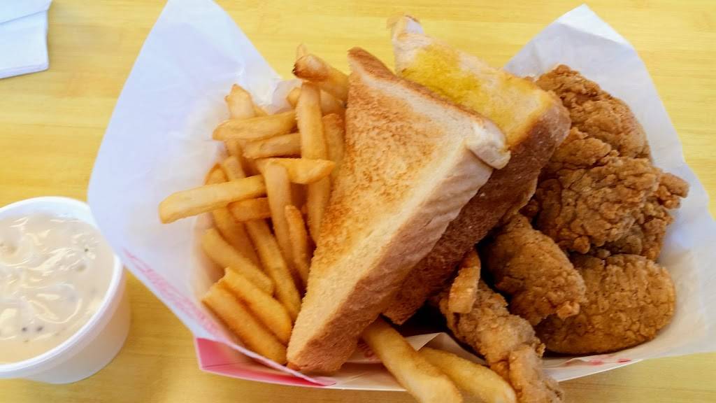 Dairy Queen | restaurant | 110 Fields St, Mooresville, IN 46158, USA | 3178312065 OR +1 317-831-2065