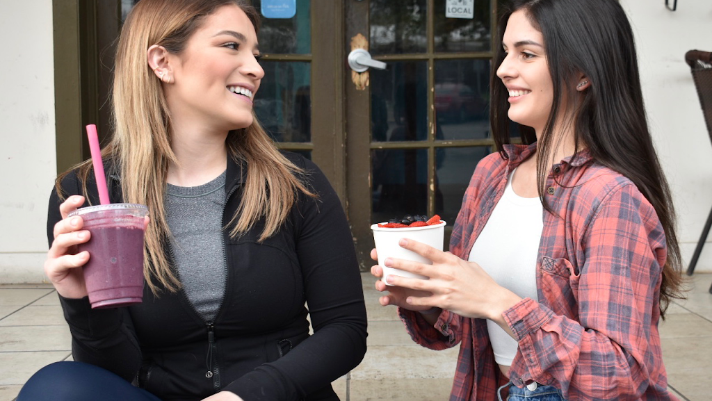 Urth Shakes | restaurant | 2235 Thousand Oaks Dr Bldg 2, San Antonio, TX 78232, USA | 2103142968 OR +1 210-314-2968