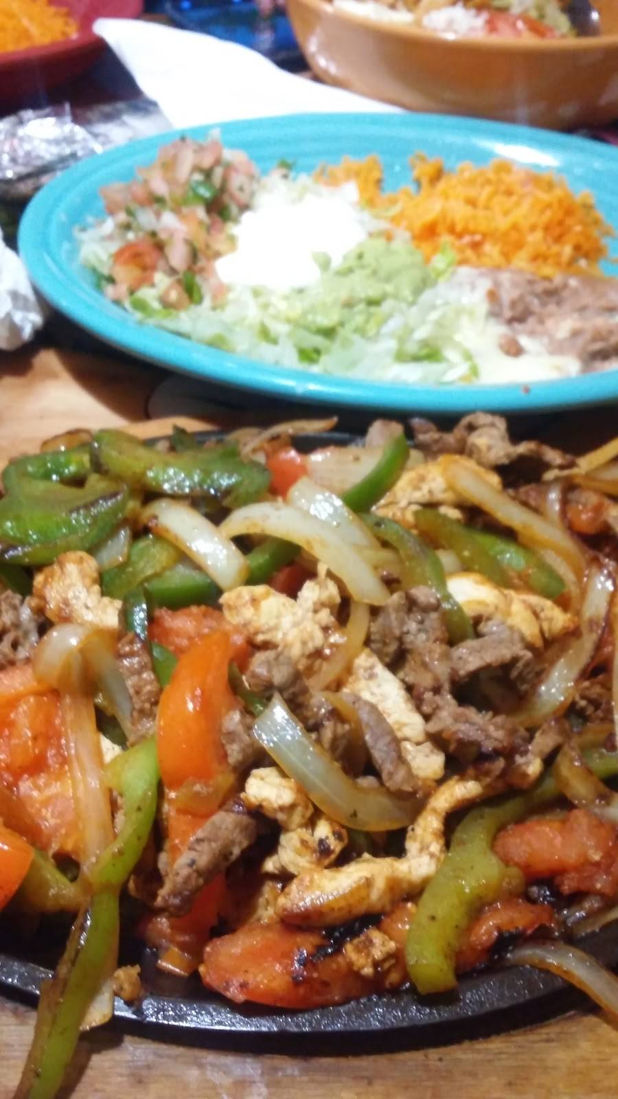 La Isla Mexican Restaurant | restaurant | 1480 Fort Harrison Rd, Terre Haute, IN 47804, USA | 8124665888 OR +1 812-466-5888