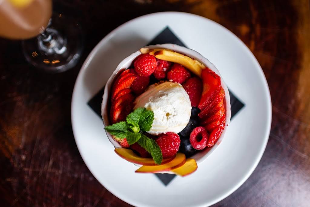 Heritage | restaurant | 914 N 2nd St, Philadelphia, PA 19123, USA | 2156277500 OR +1 215-627-7500