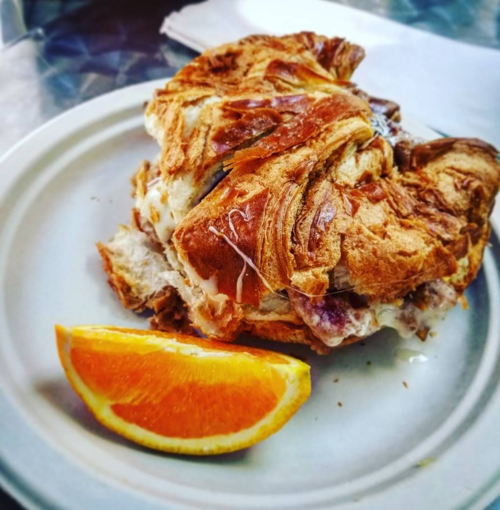 Loris Cafe | cafe | 39 Baltimore Ave, Rehoboth Beach, DE 19971, USA | 3022263066 OR +1 302-226-3066