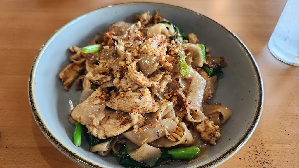 Baytown Thai Kitchen | restaurant | 5623 Garth Rd #130, Baytown, TX 77521, USA | 3466779002 OR +1 346-677-9002