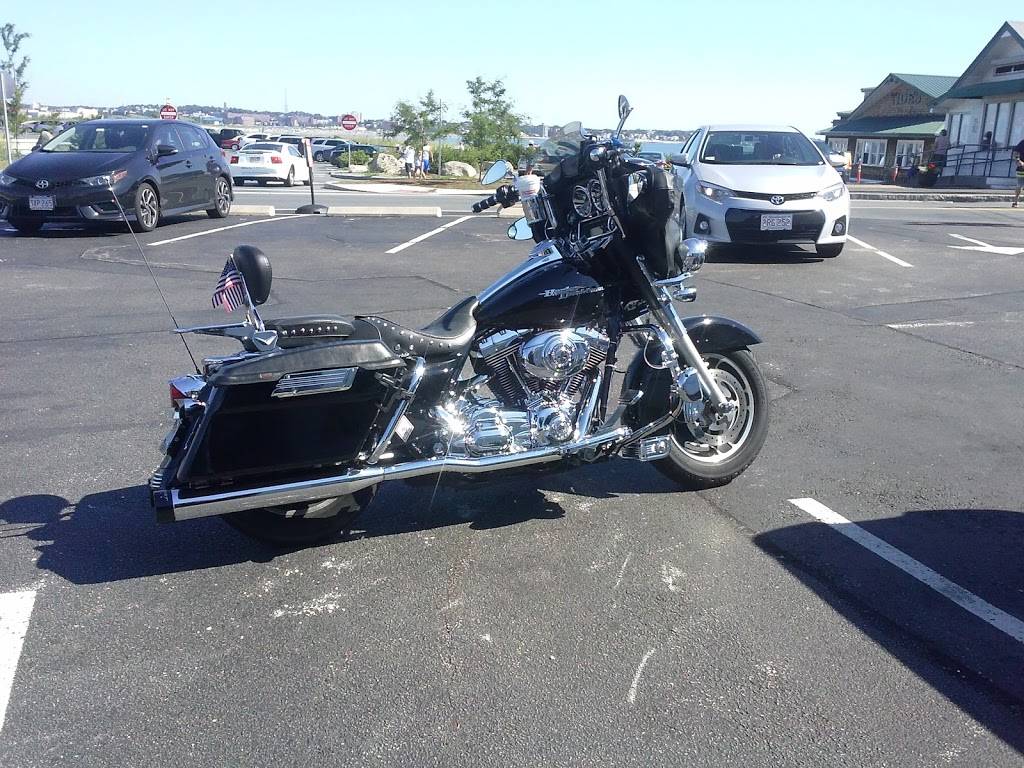 Dunkin | bakery | 333 Lynnway, Lynn, MA 01901, USA | 7815999435 OR +1 781-599-9435