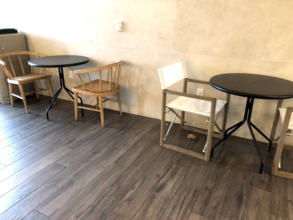 Two Birds | restaurant | 2222 Michelson Dr, Irvine, CA 92612, USA | 9499320420 OR +1 949-932-0420