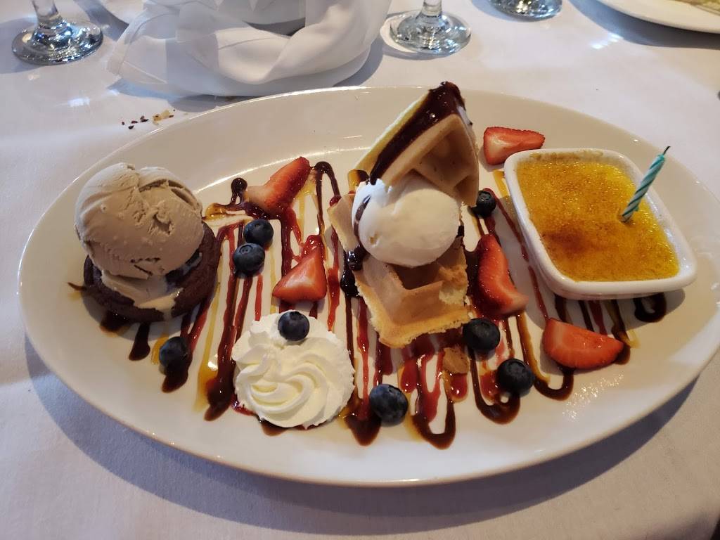 Jonathans | restaurant | 2499 Jericho Turnpike, New Hyde Park, NY 11040, USA | 5167427300 OR +1 516-742-7300