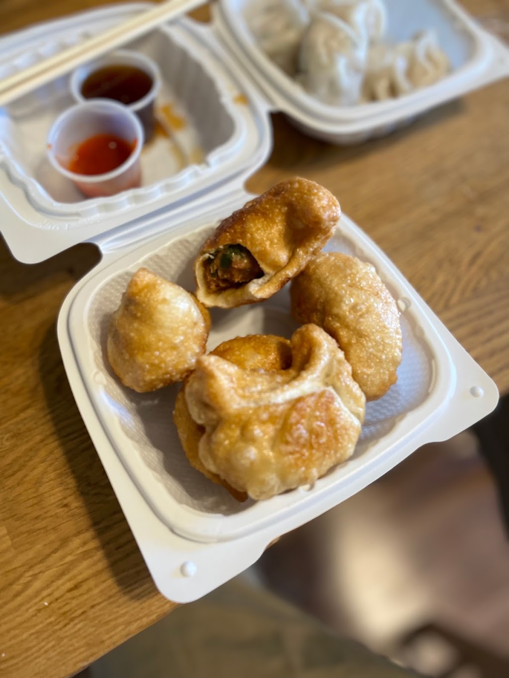 Dumplings & Things | restaurant | 375B 5th Ave, Brooklyn, NY 11215, USA | 7187682200 OR +1 718-768-2200