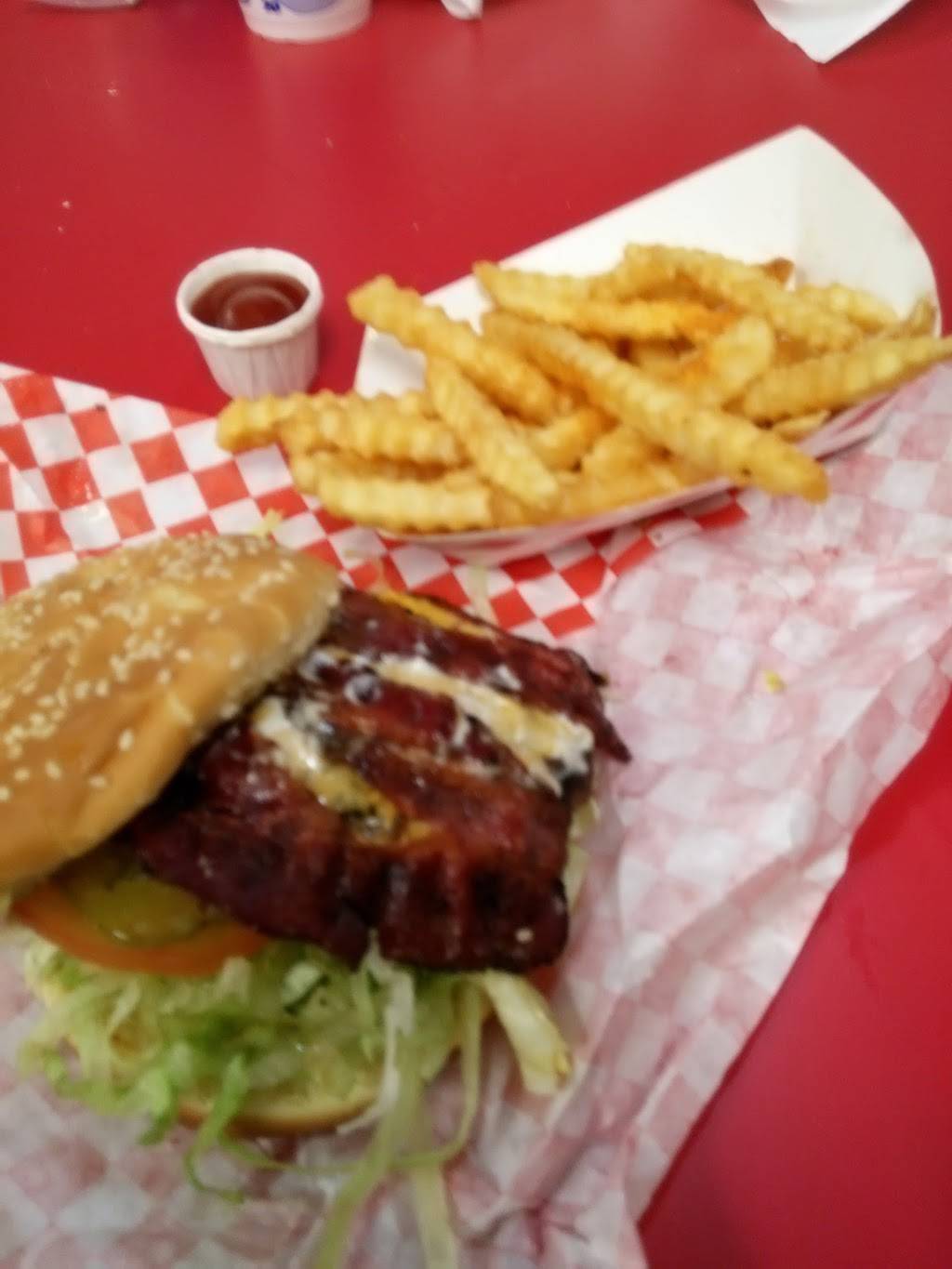 Flame it Burger | restaurant | 4145 N Chestnut Diagonal, Fresno, CA 93727, USA | 5593461797 OR +1 559-346-1797