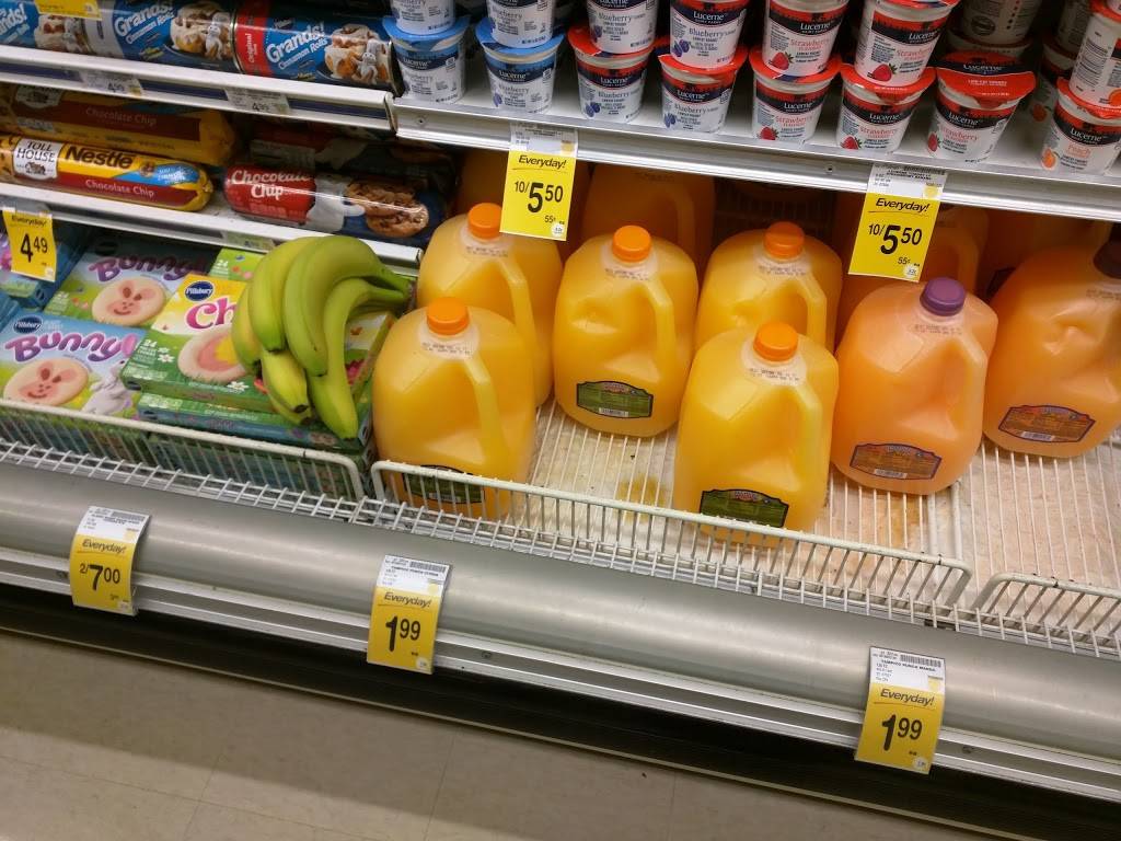 Oakshade Town Center | shopping mall | 2107-2151 Cowell Blvd, Davis, CA 95618, USA | 9252791800 OR +1 925-279-1800