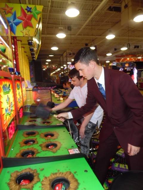 Tilt Studio Eastwood | meal takeaway | 5555 Youngstown Warren Rd, Niles, OH 44446, USA | 2342287677 OR +1 234-228-7677