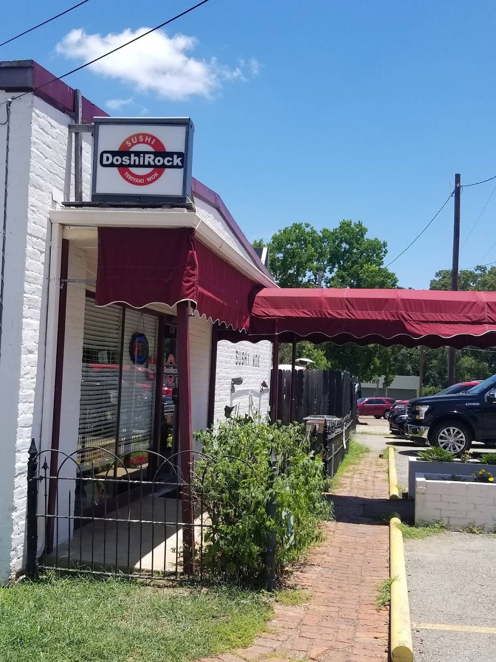 Doshirock Sushi, Teriyaki & Wok | restaurant | 105 Ruthlynn Dr, Longview, TX 75605, USA | 9038196154 OR +1 903-819-6154