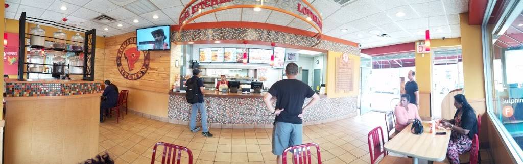 Popeyes Louisiana Kitchen | restaurant | 8760 Sutphin Blvd, Jamaica, NY 11435, USA | 7186584497 OR +1 718-658-4497