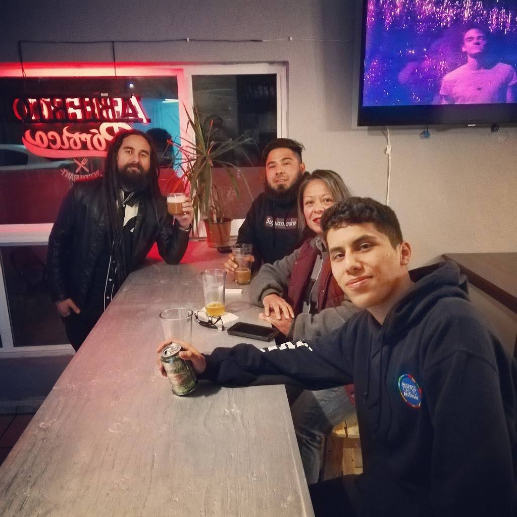 Portico restaurante & cervecería cosmos | restaurant | Libertad 449, Pliego, 21400 Tecate, B.C., Mexico | 016651340586 OR +52 665 134 0586