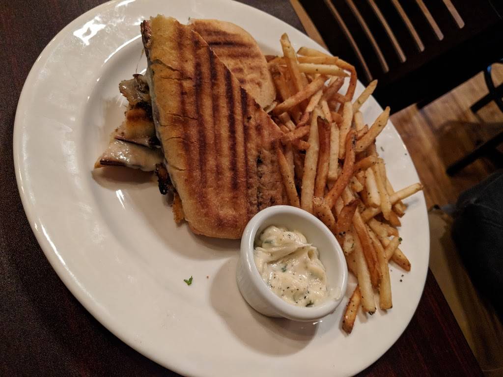 Coles Public House | restaurant | 209 S Main St, Amherst, OH 44001, USA | 4409847432 OR +1 440-984-7432