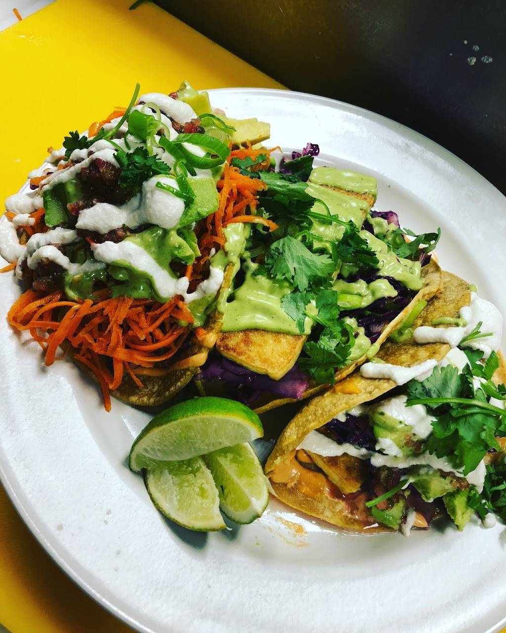 OM Foods | restaurant | 142 Broadway St, Chico, CA 95928, USA | 5309655263 OR +1 530-965-5263