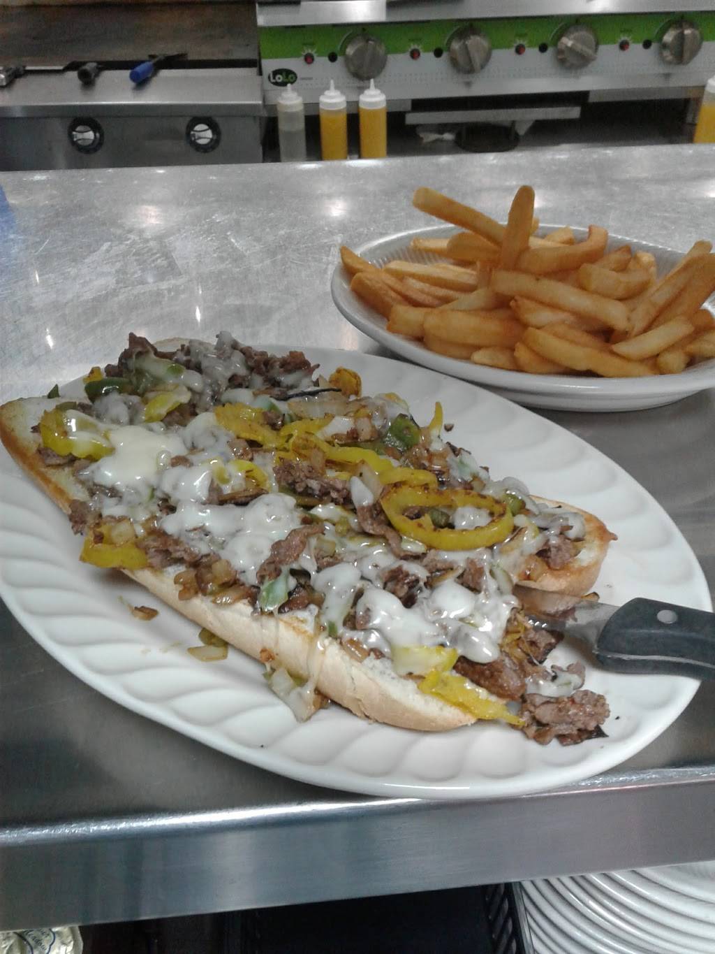 Mt. Clemens Grill | restaurant | 39 N Main St, Mt Clemens, MI 48043, USA | 5864934393 OR +1 586-493-4393