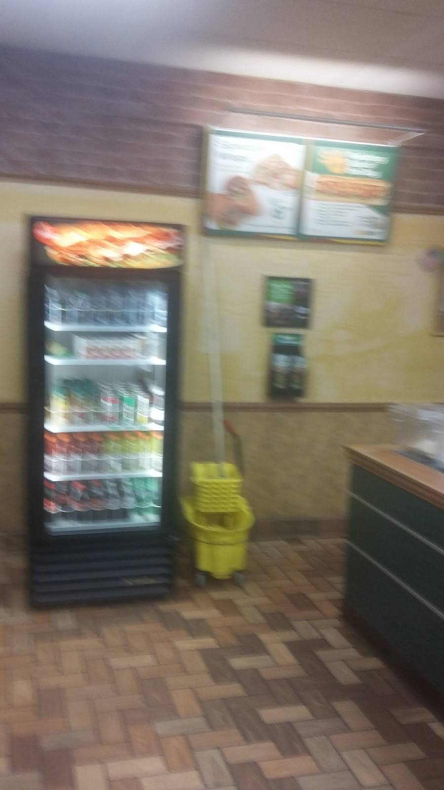 Subway Restaurants | restaurant | 611 S Main St, Sapulpa, OK 74066, USA | 9182273377 OR +1 918-227-3377