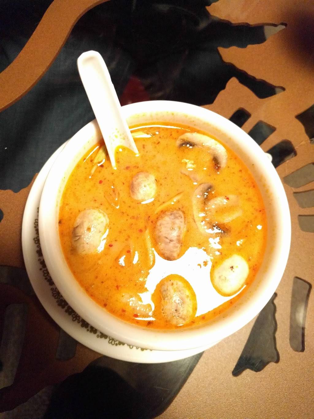 Sawasdee | Thai Restaurant | restaurant | 4008 St Elmo Ave, Chattanooga, TN 37409, USA | 4238229001 OR +1 423-822-9001