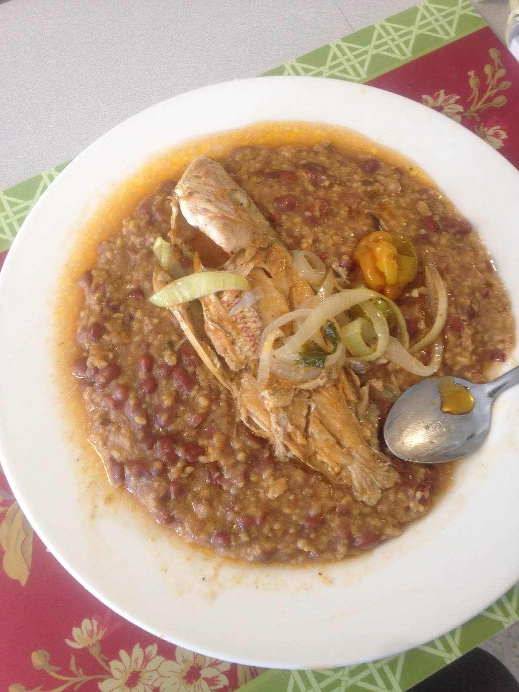 Restaurant Vision Éclair | restaurant | 337 Montgomery St, Vanier, ON K1L 7X1, Canada | 6134401006 OR +1 613-440-1006