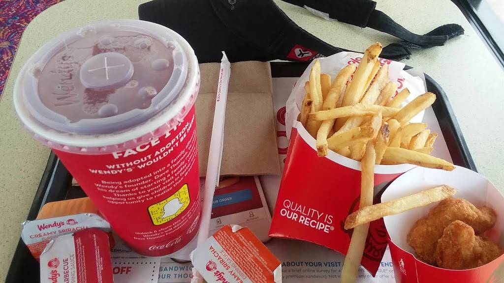 Wendys | restaurant | 8010 Sudley Rd, Manassas, VA 20109, USA | 7033692288 OR +1 703-369-2288