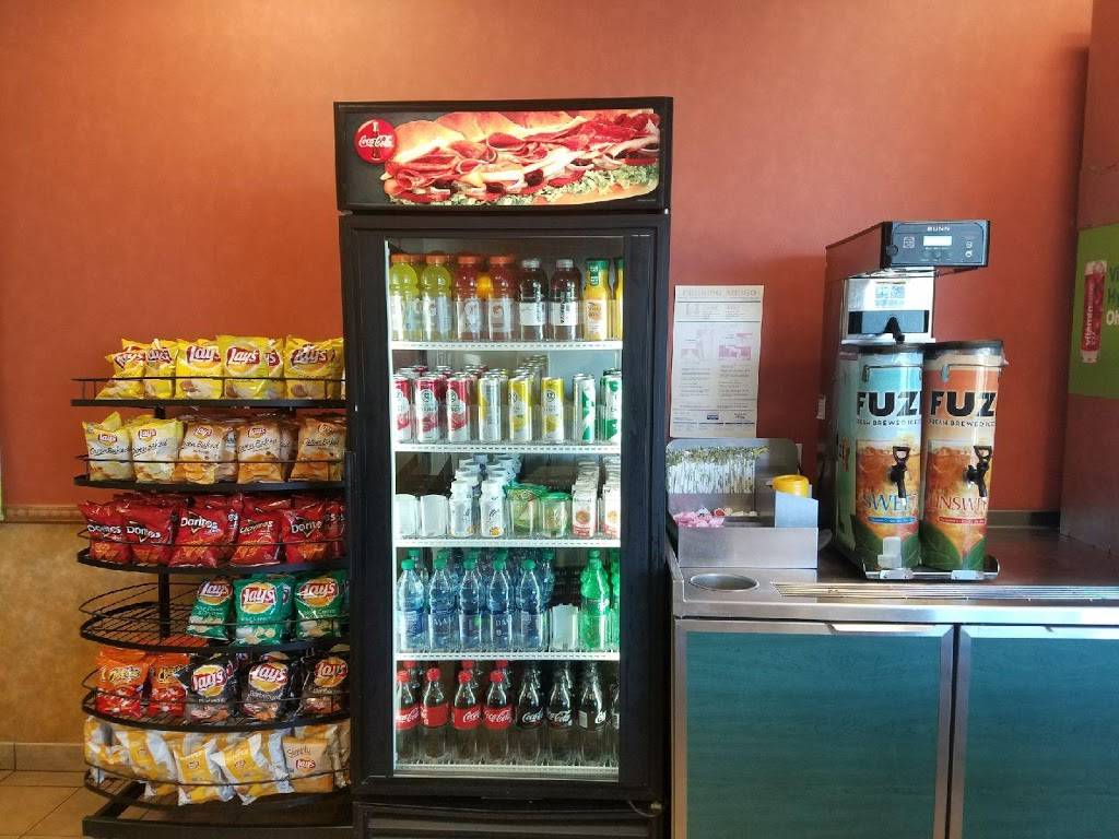 Subway Restaurants | restaurant | 6401 New York Ave #105, Arlington, TX 76018, USA | 8174651919 OR +1 817-465-1919