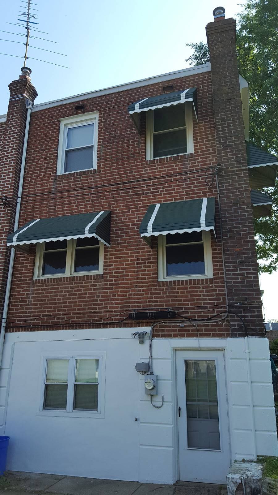 Guys Foods | restaurant | 1056 W Ashland Ave, Glenolden, PA 19036, USA | 6105325200 OR +1 610-532-5200