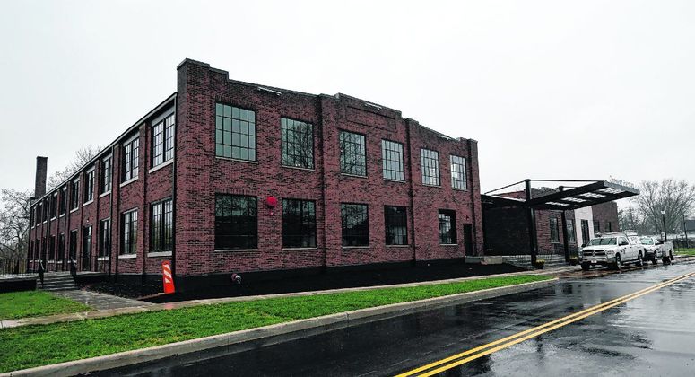 Garment Factory Events | restaurant | 101 E Wayne St, Franklin, IN 46131, USA | 3178688227 OR +1 317-868-8227