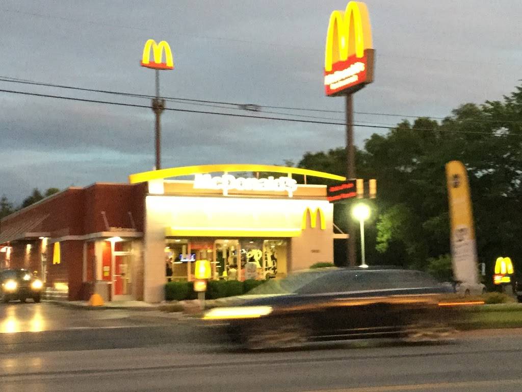 McDonalds | cafe | 5600 E Pickard Rd, Mt Pleasant, MI 48858, USA | 9897737220 OR +1 989-773-7220