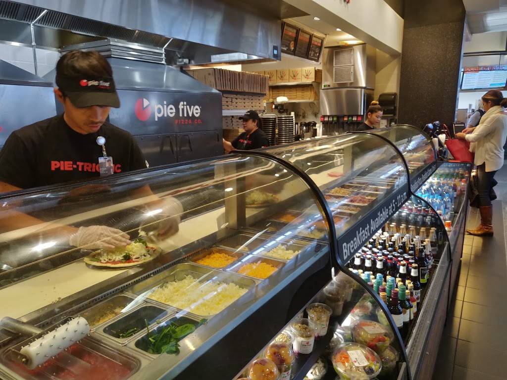 Pie Five Pizza | meal takeaway | San Francisco International Airport (SFO), Terminal 3, San Francisco, CA 94128, USA | 6508218942 OR +1 650-821-8942