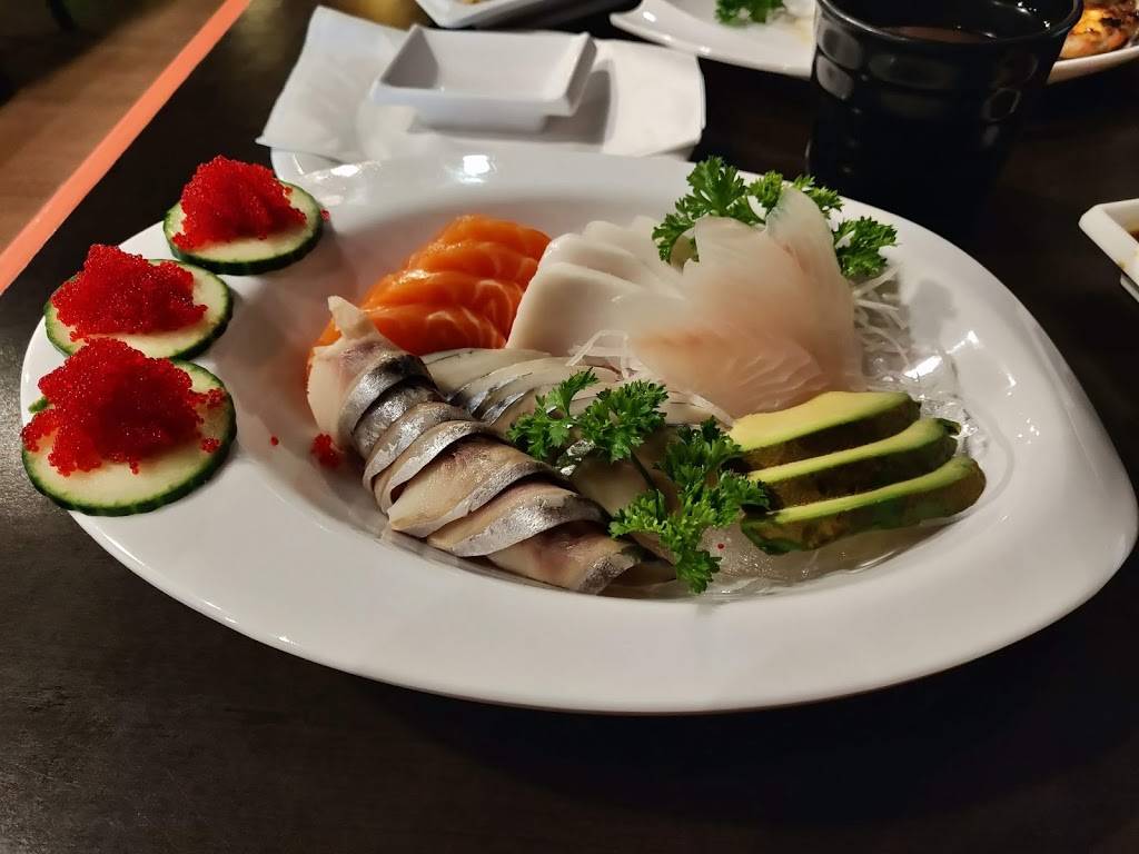 Maple Sushi | restaurant | 2563 Major MacKenzie Dr W, Maple, ON L6A 2E8, Canada | 9058793888 OR +1 905-879-3888