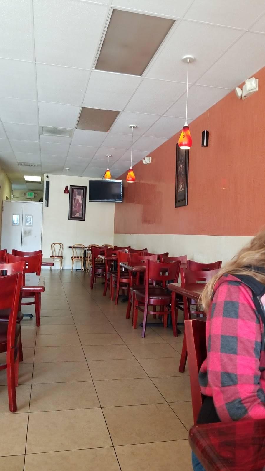 Fresh Mediterranean Cafe | restaurant | 833 W Palmdale Blvd, Palmdale, CA 93551, USA | 6612676666 OR +1 661-267-6666