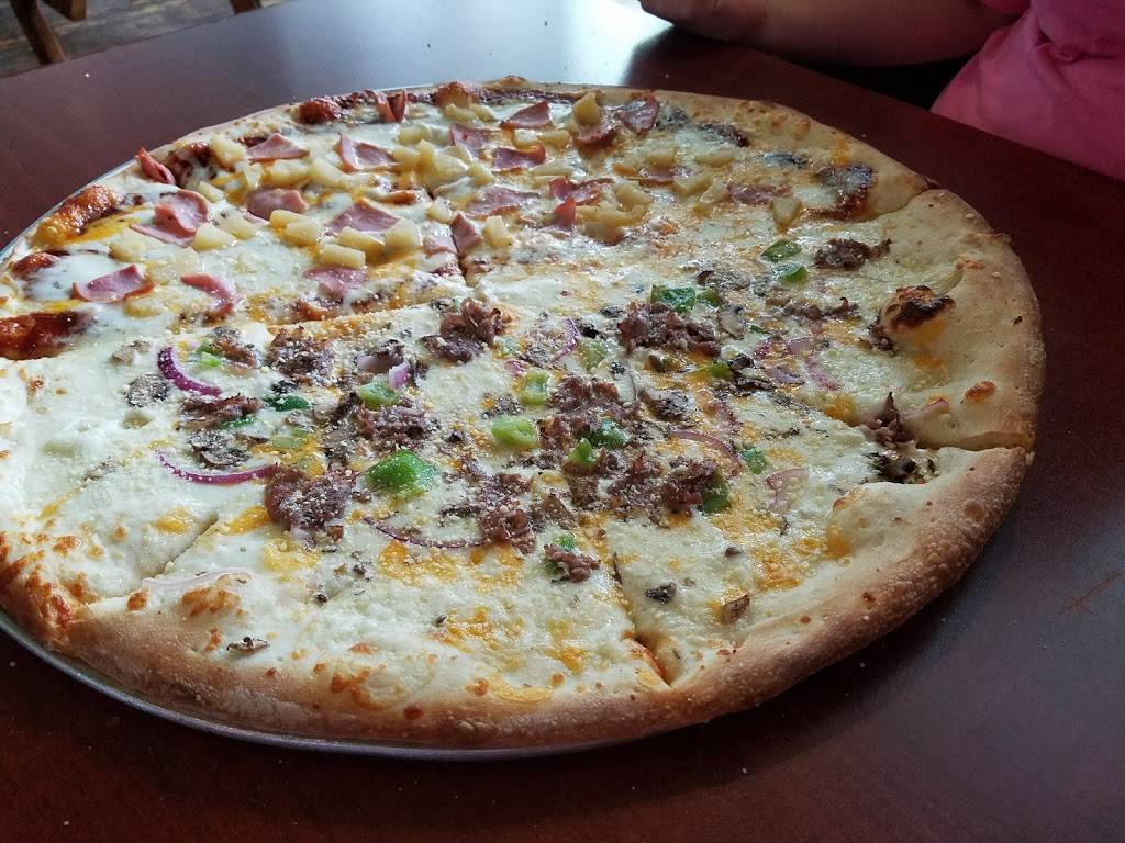 Politos Pizza | restaurant | 960 Main St, Stevens Point, WI 54481, USA | 7153419980 OR +1 715-341-9980