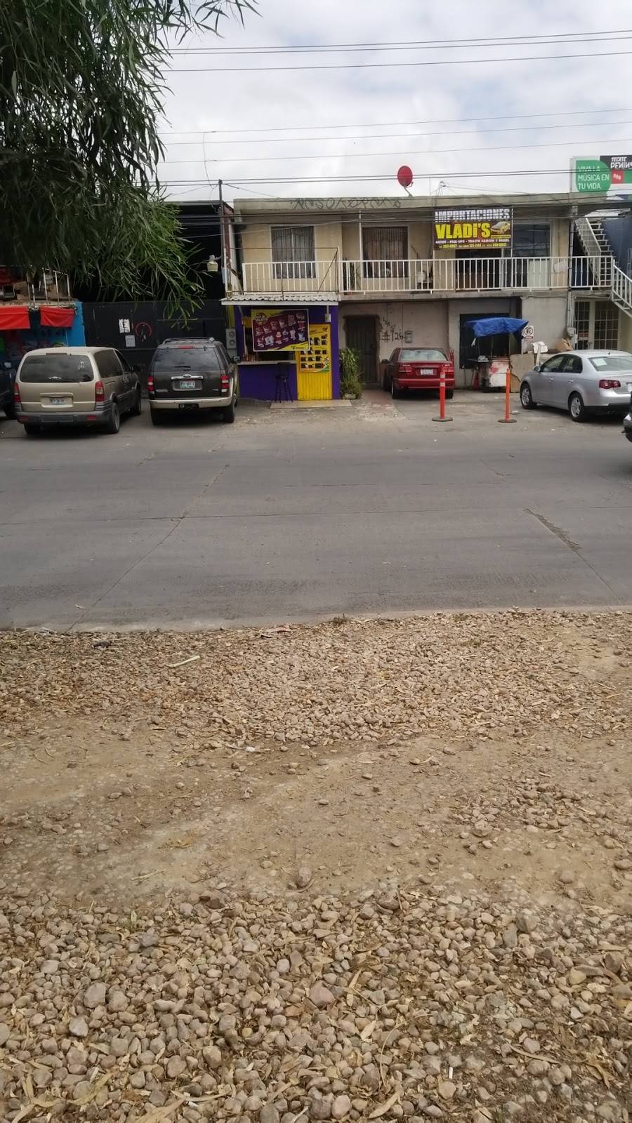 TOSTIVASOS | restaurant | Josefina Rendón Parra 362, Nueva Tijuana, 22435 Tijuana, B.C., Mexico | 0446641708305 OR +52 1 664 170 8305