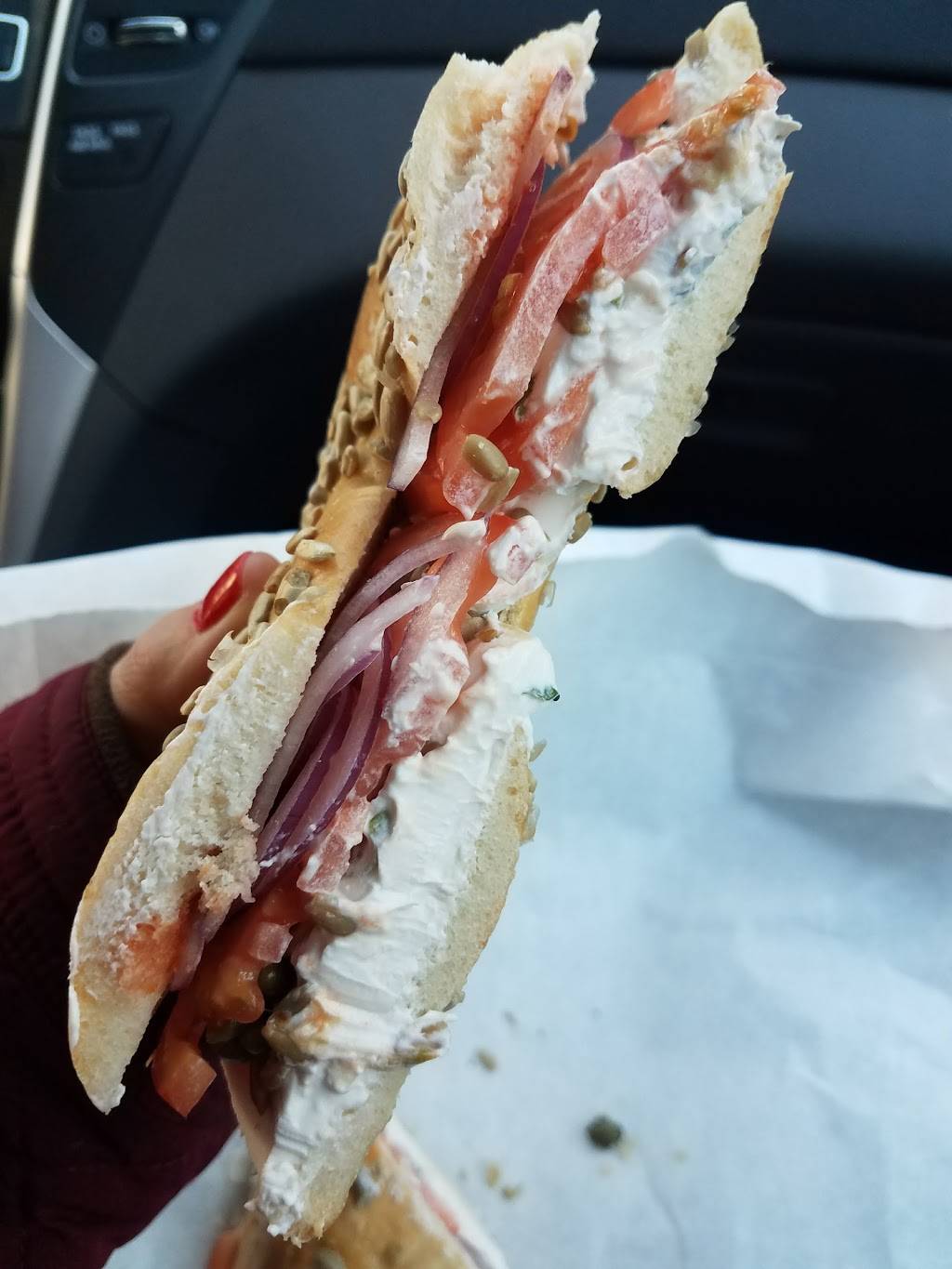 Goldbergs Famous Deli & Restaurant | bakery | 65 Main St, Westhampton Beach, NY 11978, USA | 6319983878 OR +1 631-998-3878