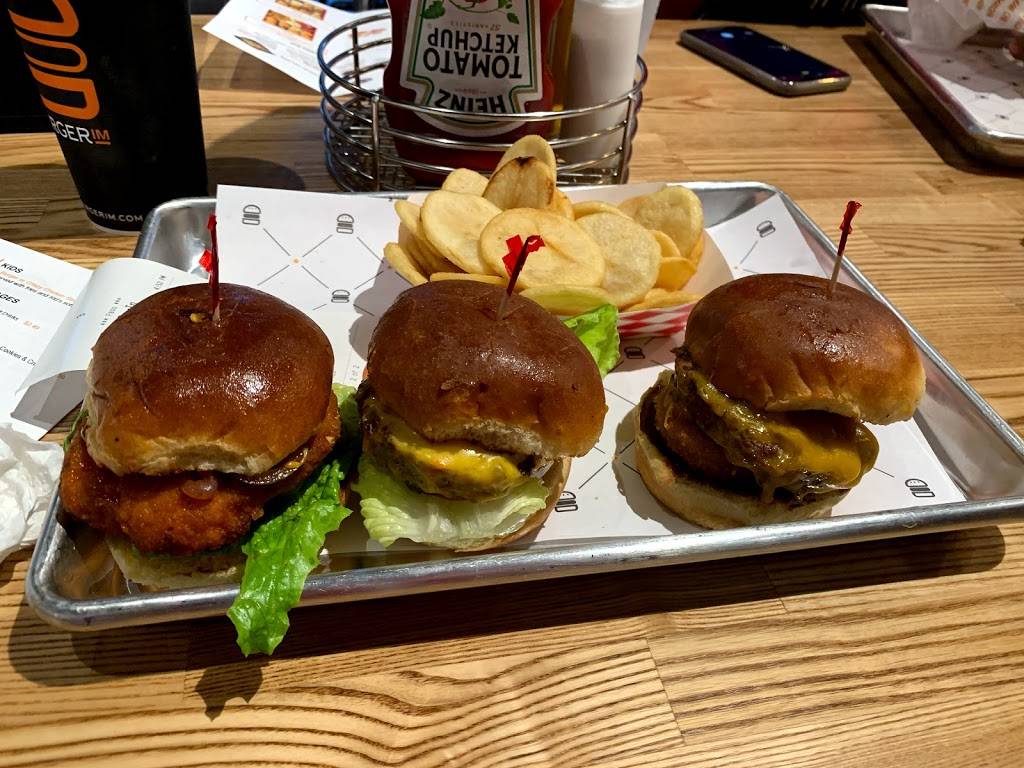 BurgerIM | restaurant | 4027 E Morada Ln, Stockton, CA 95212, USA | 2096893332 OR +1 209-689-3332