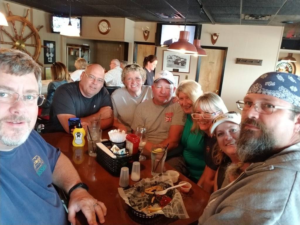 Bar Harbor | restaurant | 100 State St, Harbor Springs, MI 49740, USA | 2315262671 OR +1 231-526-2671