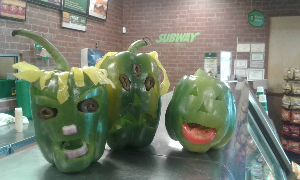 Subway | meal takeaway | 3636 2100 S, Salt Lake City, UT 84104, USA | 8017461335 OR +1 801-746-1335