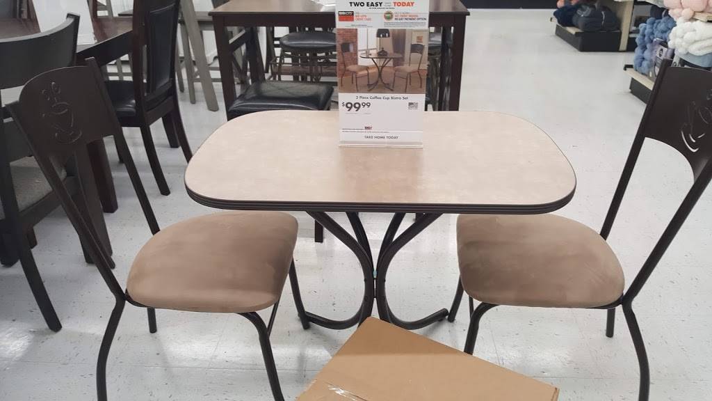 Hall Plaza | shopping mall | 4701 W Diversey Ave, Chicago, IL 60639, USA | 7737364100 OR +1 773-736-4100