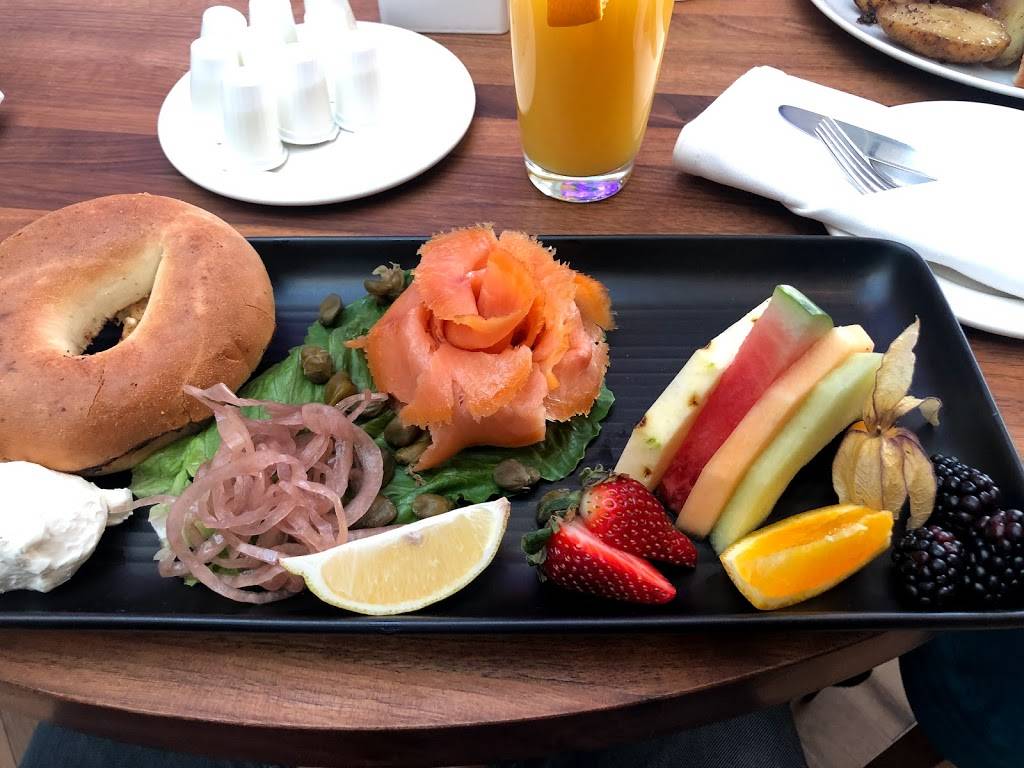 Restaurant Sens | restaurant | 1228 Rue Nobel, Boucherville, QC J4B 5H1, Canada | 4506554939 OR +1 450-655-4939