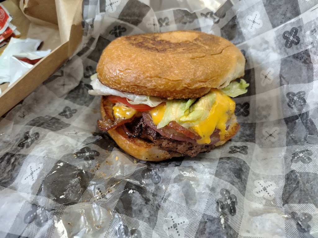 Xpress Burgers | restaurant | 10446 I-37, Corpus Christi, TX 78410, USA | 3613175088 OR +1 361-317-5088