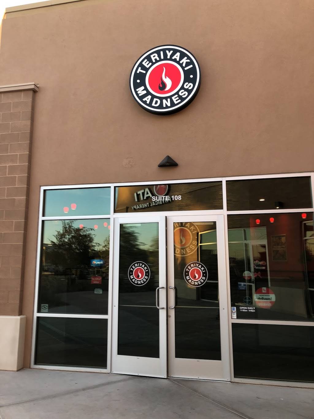 Teriyaki Madness | restaurant | 3131 S Market St #108, Gilbert, AZ 85295, USA | 4803067807 OR +1 480-306-7807