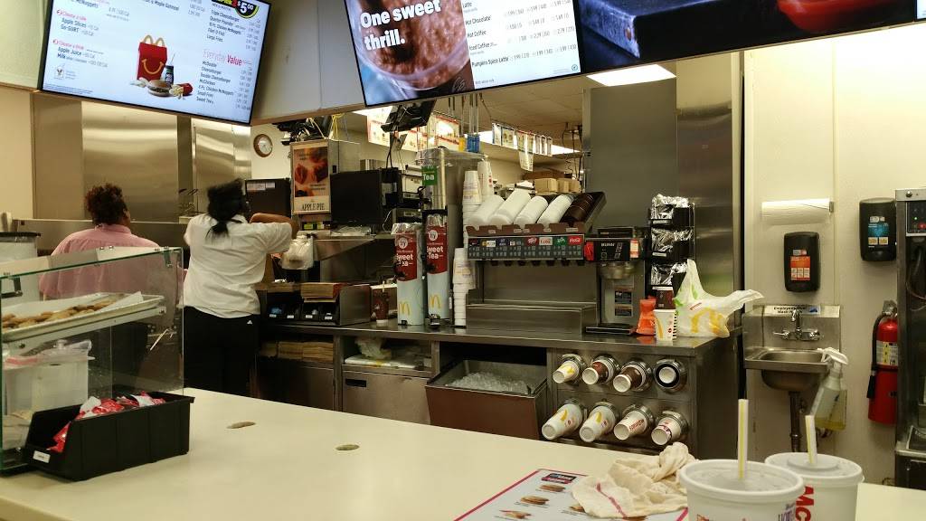 McDonalds | cafe | 211 E Little Creek Rd, Norfolk, VA 23505, USA | 7574803012 OR +1 757-480-3012
