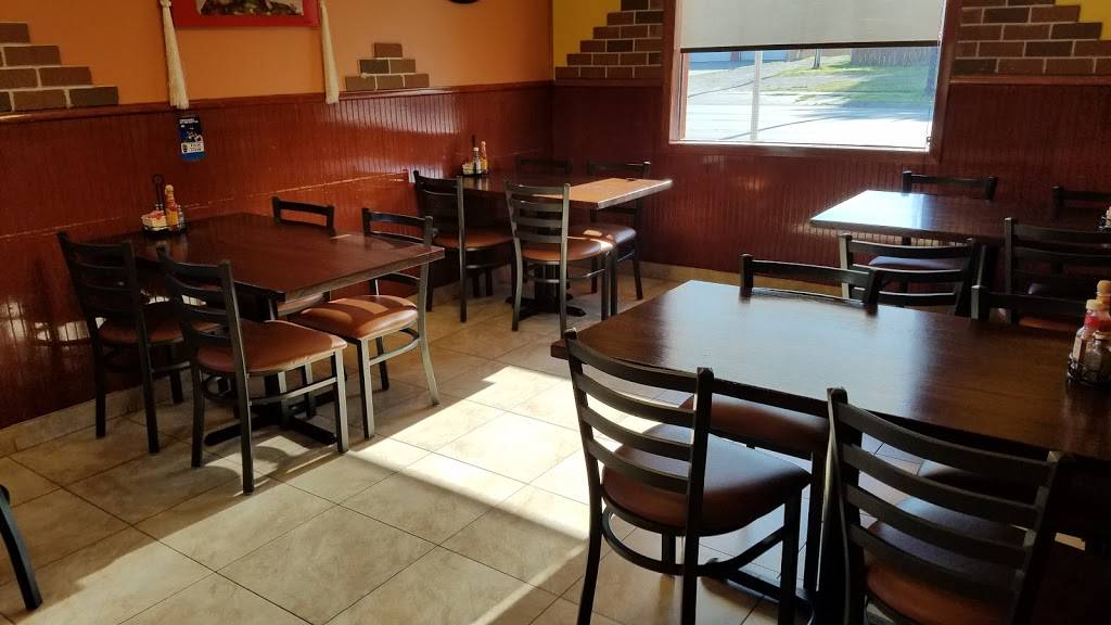 Las Flores Mexican Restaurant | restaurant | 200 S Jefferson Way, Indianola, IA 50125, USA | 5159622792 OR +1 515-962-2792