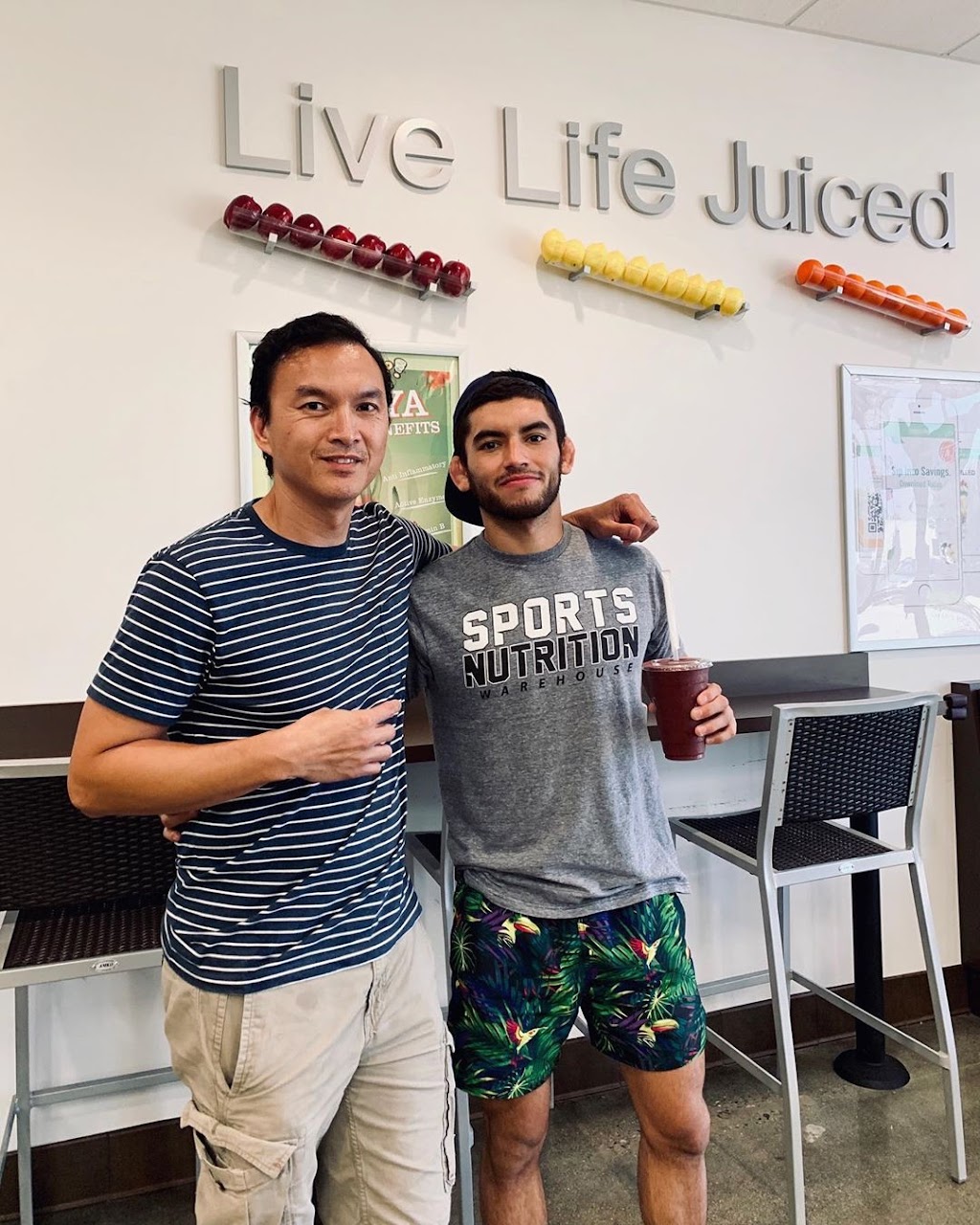 Juice It Up! | restaurant | 1760 W 6th St, Corona, CA 92882, USA | 9519870450 OR +1 951-987-0450