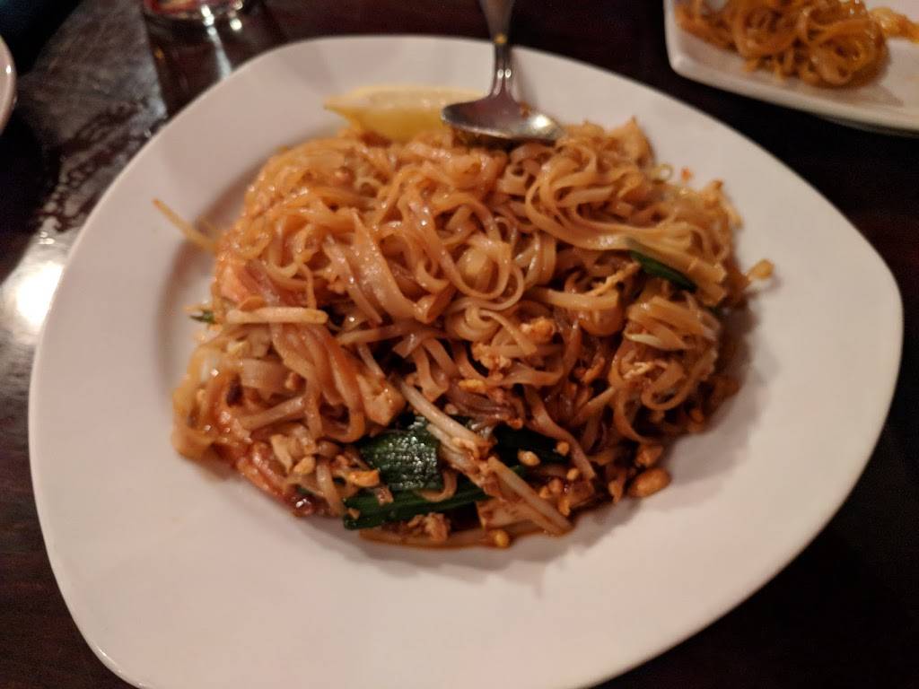 Thai Shangri-La | restaurant | 2590 County Rd 516, Old Bridge, NJ 08857, USA | 7326077600 OR +1 732-607-7600