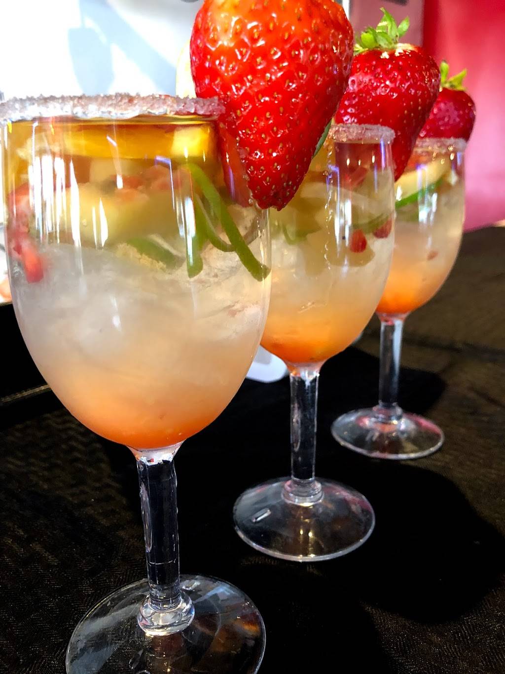 Marisco Factory | restaurant | 10529 Hole Ave, Riverside, CA 92505, USA | 9516891420 OR +1 951-689-1420