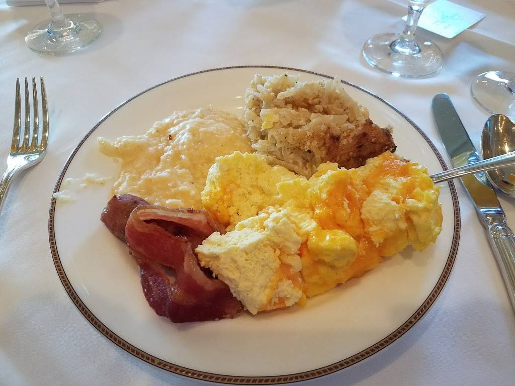 Biltmore Estate Dining Room | restaurant | 1 Antler Hill Rd, Asheville, NC 28803, USA | 8282251699 OR +1 828-225-1699