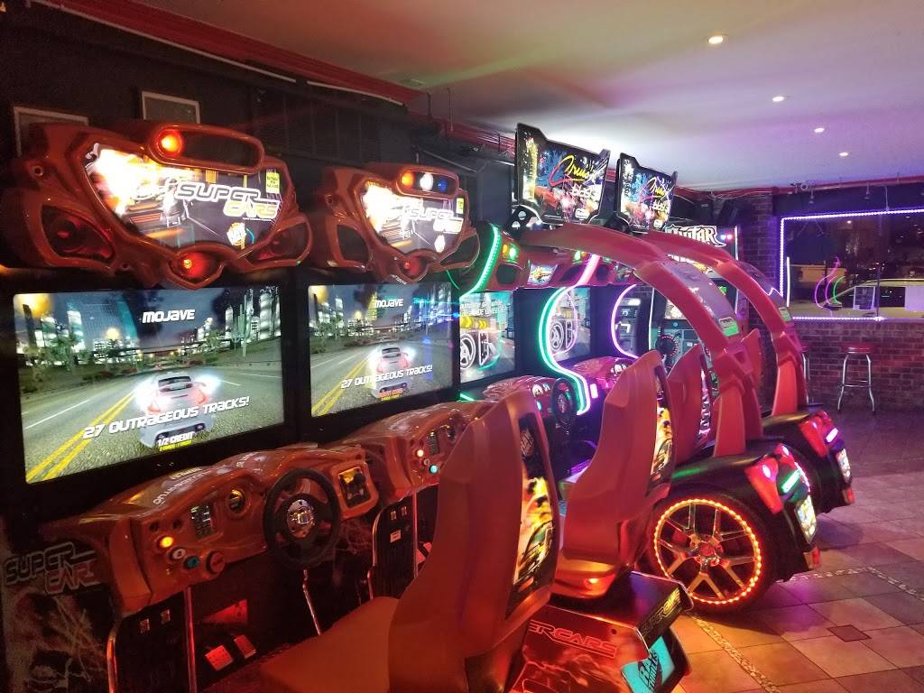 Starport Arcade and Pub | restaurant | 471 Chestnut St, Morgantown, WV 26505, USA | 3046064858 OR +1 304-606-4858